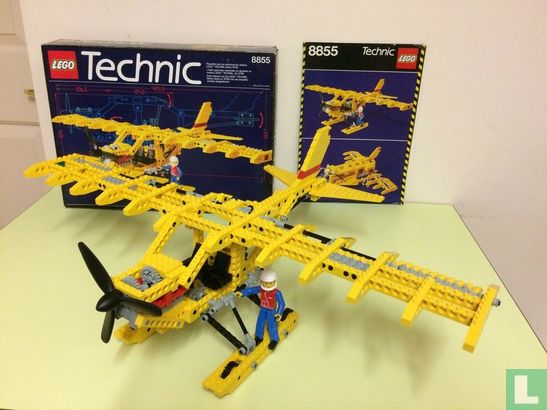 Lego 8855 Prop Plane Set - Image 2