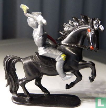Ridder met bijl in slaghouding te paard - Afbeelding 2