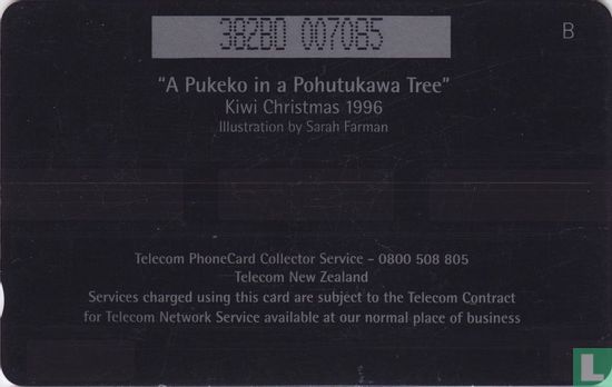 Pukeko In A Pohutukawa Tree - Bild 2