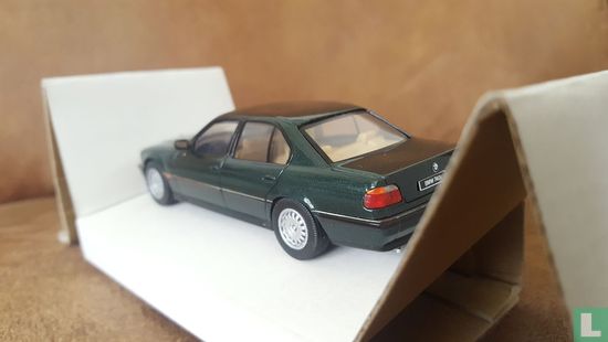 BMW 740i - Afbeelding 3