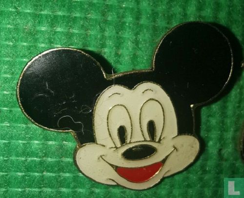 Mickey Mouse buste