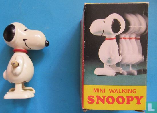 Snoopy - mini -walking. - Afbeelding 1