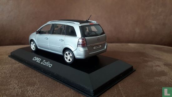 Opel Zafira - Image 3
