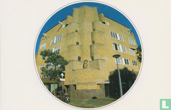 'De Dageraad', P.L.Takstraat, workers housing, built in 1923 - Bild 1