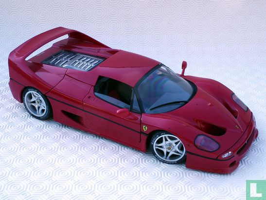 Ferrari F50 - Bild 2