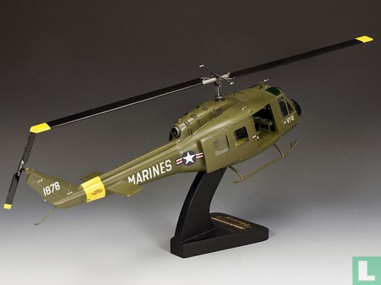 Bell Helicopter UHI ‘ HUEY’ – Vietnam War - Afbeelding 1