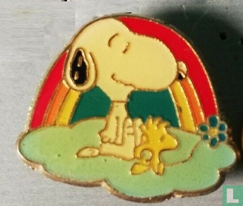 Snoopy en Woodstock met regenboog