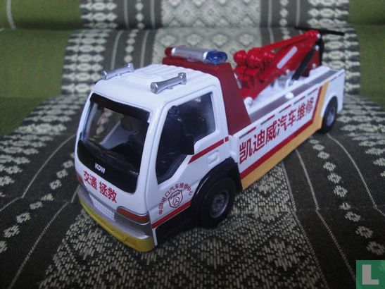 Chinese Tow Truck - Image 1