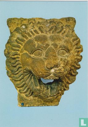 Frammento archtettonica della grondaia di un Tempio raffigurante una potome leonina in arenaria (V sec. a. C.) - Image 1