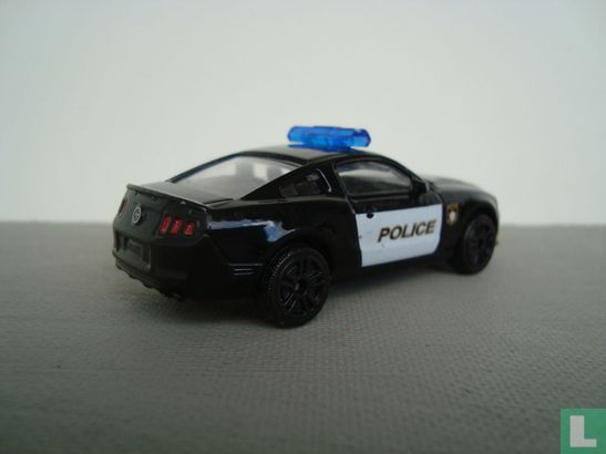 Ford Mustang Police - Afbeelding 2
