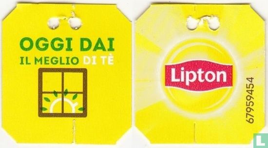 Lipton Yellow Label Black Tea Flavored 50 Tea Bags 100g - Tesco Groceries