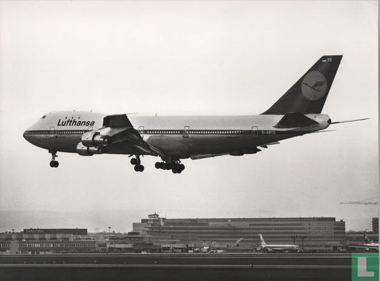 Lufthansa 747 - 230 B - Bild 1