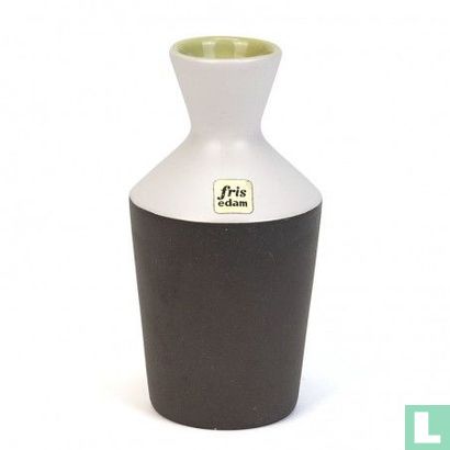 Vase 567 - engobe / white - Image 1