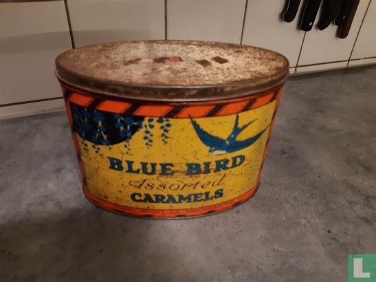 Blue Bird assorted caramels - Image 1