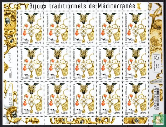 Traditionele mediterrane sieraden