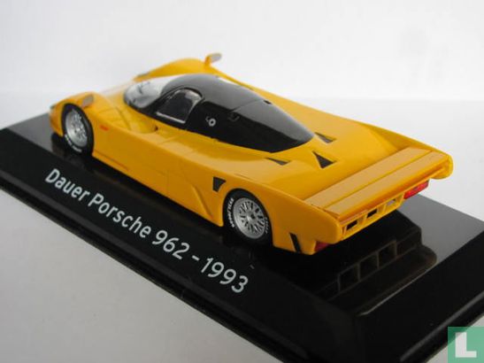 Dauer Porsche 962 - Image 3