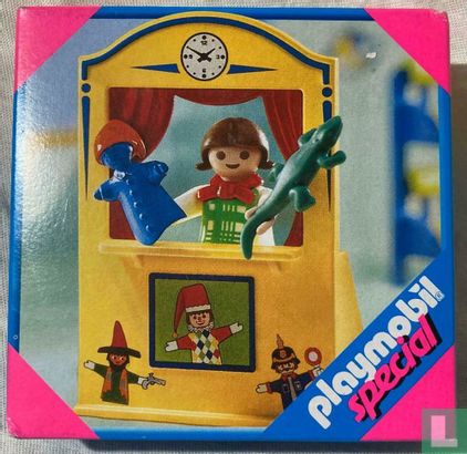 Playmobil Kind Met Poppenkast / Puppet Theatre - Afbeelding 1