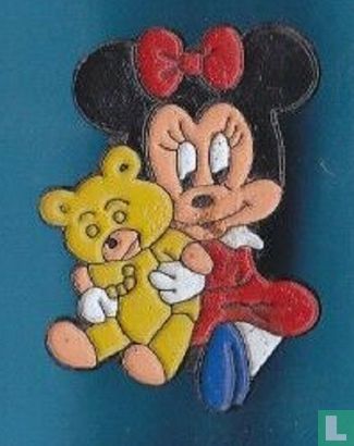 Baby Minnie met teddybeer