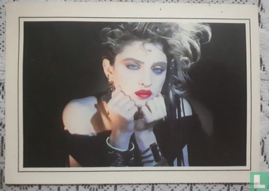 Madonna le regard - Image 1