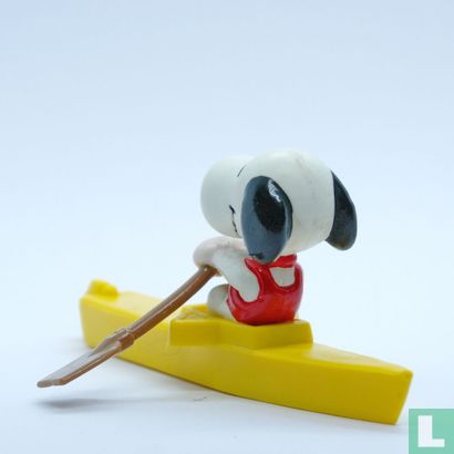 Snoopy as rower - Image 2