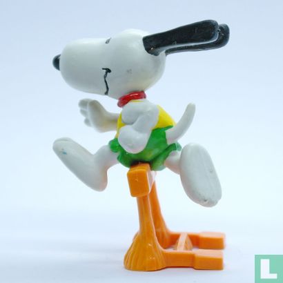 Snoopy comme un coureur de haies - Image 3