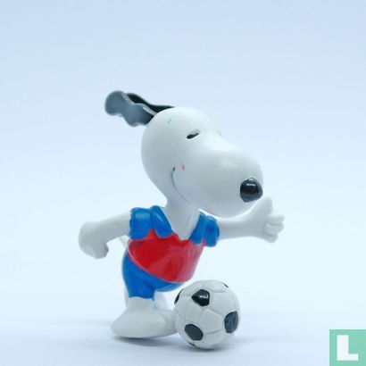 Snoopy comme footballeur - Image 1