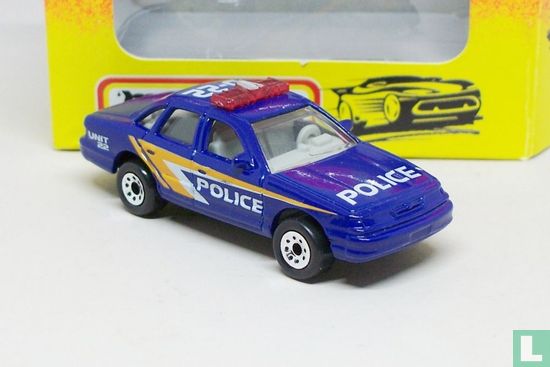 Ford Crown Victoria 'Police' - Afbeelding 1