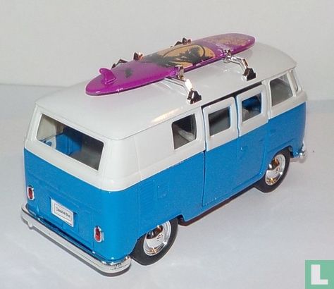 VW T1 Bus met surfplank - Image 3