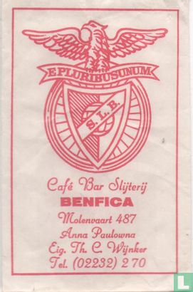 Café Bar Slijterij Benfica - Afbeelding 1