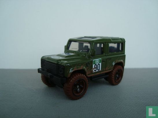 Land Rover Defender 90 - Image 1