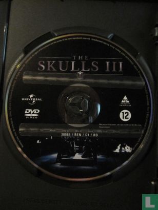 The Skulls  III - Image 3