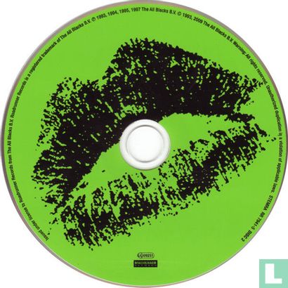 Bloody Kisses - Image 3