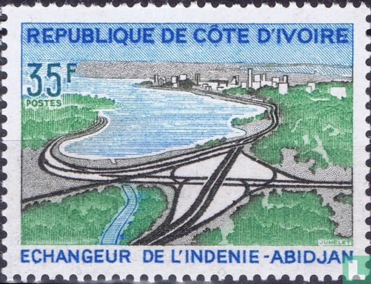 Wegenbouwproject -Verkeersplein Indenie Abidjan