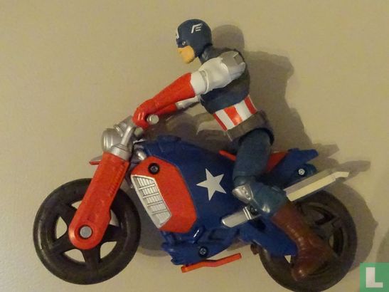 Captain America mit Motor - Bild 1