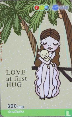 love at first hug - Image 1