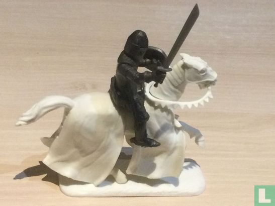 Knight on horseback with fautsoen - Image 1