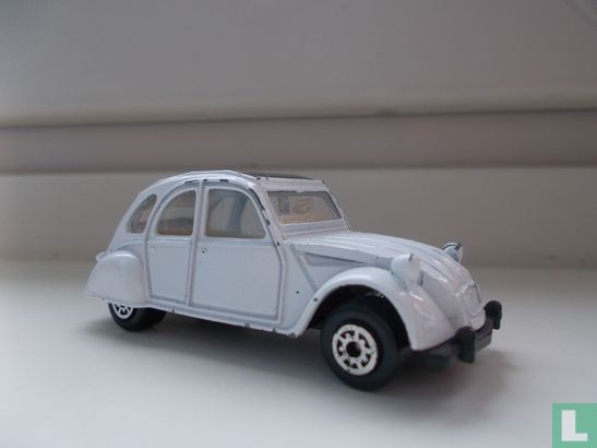 Citroën 2CV - Image 1
