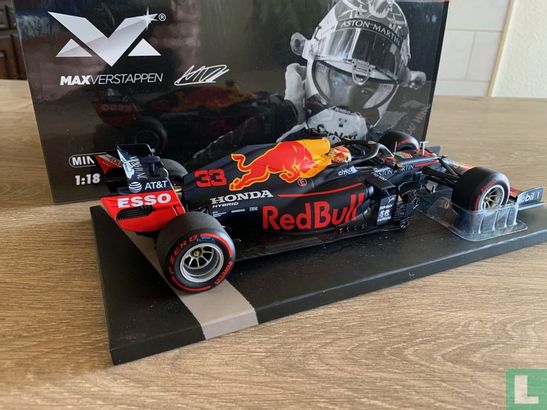 Red Bull Racing RB16  - Bild 2