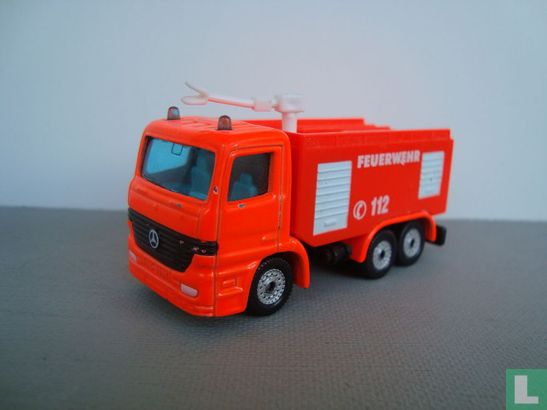 Mercedes-Benz Actros Fire Engine - Image 1
