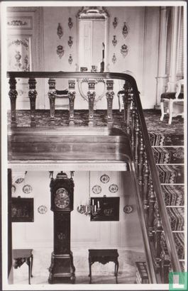 Doorkijkje van het trappenhuis in het Museum der Stichting Bisdom van Vliet 