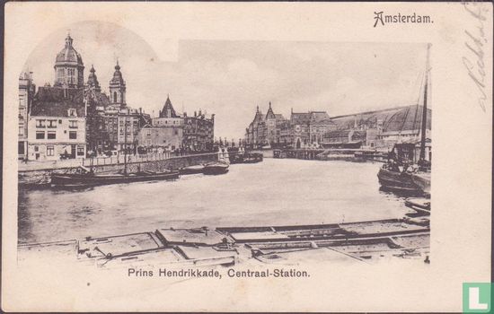 Prins Hendrikkade, Centraal-Station.