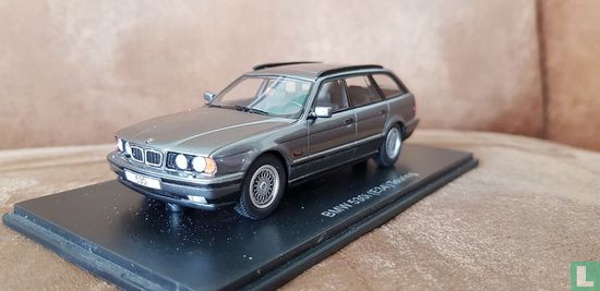 BMW 520i Touring (E34) - Bild 1