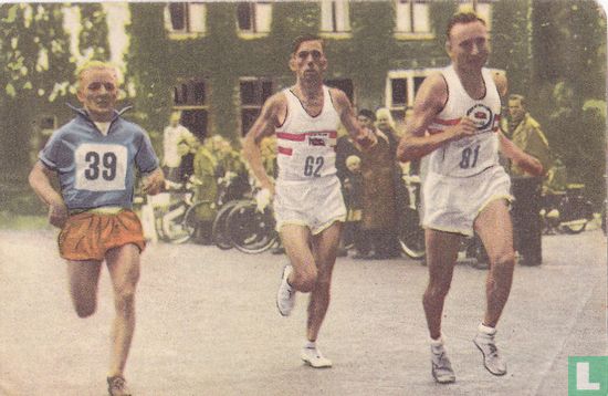 Marathonlopers. Links Janus van der Zande