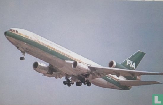 Pakistan International Airlines DC10-30 - Image 1
