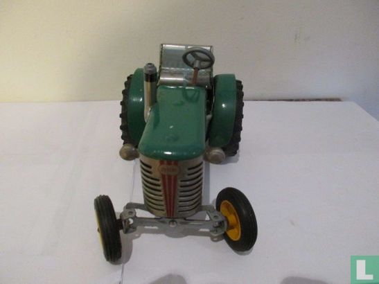 Tractor - Image 2