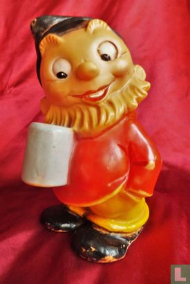 Leprechaun with beer mug - Image 1