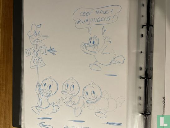 Kwik, Kwek and Kwak and naked Donald Duck