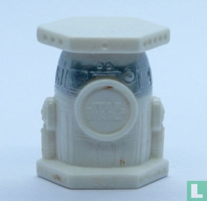 R2-D2 - Image 2