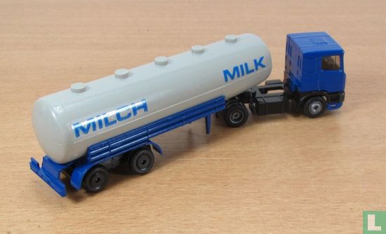 DAF 95 Tankoplegger 'Melk Lait Milch Milk' - Afbeelding 3