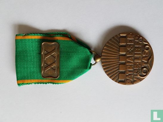 Rimpelingen Staat Boom Vrijwilligersmedaille openbare orde en veiligheid - Medaille:  onderscheidingen - LastDodo